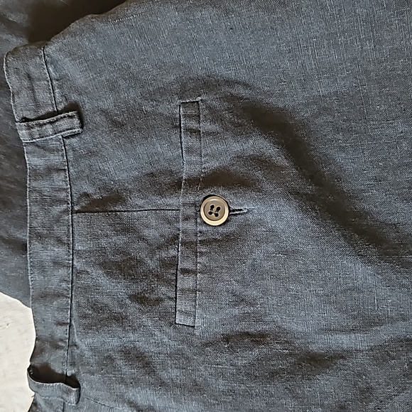 Laura Ashley Black 100% Linen Trousers Tapered Pleated Pants Size 12 - Picture 16 of 17